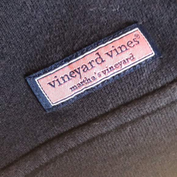 Vineyard Vines quarter zip - Picture 2 of 7